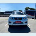 NISSAN FRONTIER 2.3 TD CD XE 4X4 AUT. - BRANCO - 2019 Foto 4 (Miniatura)