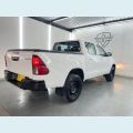 TOYOTA HILUX - BRANCO - 2020 Foto 4 (Miniatura)