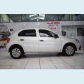 VOLKSWAGEN GOL TRENDLINE 1.0 MPI FLEX MANUAL 4P - PRATA - 2017 Foto 4 (Miniatura)