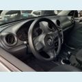 VOLKSWAGEN VOYAGE FLEX MANUAL 4P - PRATA - 2015 Foto 4 (Miniatura)
