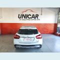 MERCEDES-BENZ MERCEDES-BENZ GLA 200 FLEX AUT. 4P - BRANCO - 2018 Foto 4 (Miniatura)
