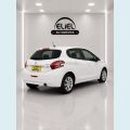 PEUGEOT 208 ACTIVE 1.2 FLEX MANUAL 4P - BRANCO - 2017 Foto 4 (Miniatura)