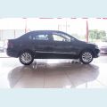 VOLKSWAGEN VOYAGE COMFORTLINE 1.6 VHT FLEX MANUAL 4P - PRETO - 2016 Foto 4 (Miniatura)