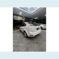 FORD FOCUS FLEX MANUAL 4P - BRANCO - 2012 Foto 4 (Miniatura)