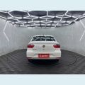 VOLKSWAGEN VOYAGE 1.0 MPI FLEX MANUAL 4P - BRANCO - 2023 Foto 4 (Miniatura)