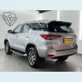 TOYOTA HILUX SW4 - PRATA - 2016 Foto 4 (Miniatura)