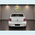 RENAULT LOGAN ZEN 1.0 MT - BRANCO - 2025 Foto 4 (Miniatura)