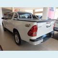 TOYOTA HILUX 2.8 SRV 4X4 CD 16V DIESEL 4P AUT. - BRANCO - 2017 Foto 5 (Miniatura)