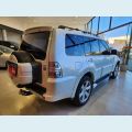 MITSUBISHI PAJERO FULL 3.2 HPE 4X4 16V TURBO INTERCOOLER DIESEL 4P AUT. - BRANCO - 2014 Foto 5 (Miniatura)