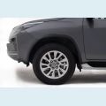 TOYOTA HILUX SW4 2.8 D-4D TURBO DIESEL SRX 7L 4X4 AUT. - CINZA - 2022 Foto 5 (Miniatura)