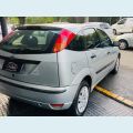 FORD FOCUS SE PLUS 1.6 FLEX MANUAL 4P - PRATA - 2005 Foto 5 (Miniatura)