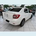 RENAULT LOGAN ZEN 1.0 12V FLEX MANUAL 4P - BRANCO - 2025 Foto 5 (Miniatura)