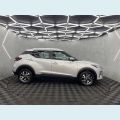 NISSAN KICKS SENSE 1.6 FLEX - PRATA - 2023 Foto 5 (Miniatura)