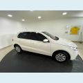 VOLKSWAGEN GOL 1.0 MI TOTAL FLEX 8V 4P - BRANCO - 2013 Foto 5 (Miniatura)