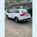 MITSUBISHI MITSUBISHI OUTLANDER 2.0 FLEX AUT. - BRANCO - 2016 Foto 5 (Miniatura)
