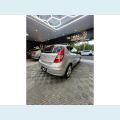 HYUNDAI I30 - PRATA - 2010 Foto 5 (Miniatura)