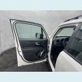 JEEP RENEGADE LONGITUDE - BRANCO - 2025 Foto 5 (Miniatura)