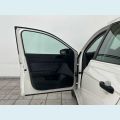 VOLKSWAGEN POLO TRACK 1.0 FLEX 12V 5P - BRANCO - 2024 Foto 5 (Miniatura)