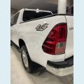 TOYOTA HILUX 2.8 SRV 4X4 CD 16V DIESEL 4P AUT. - BRANCO - 2018 Foto 6 (Miniatura)