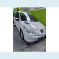 PEUGEOT 207 1.4 XR 8V FLEX 4P MANUAL - BRANCO - 2013 Foto 6 (Miniatura)