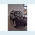 TOYOTA HILUX SW4 2.8 D-4D TURBO DIESEL SRX 7L 4X4 AUT. - PRETO - 2024 Foto 6 (Miniatura)