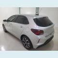 CHEVROLET ONIX 1.0 TURBO FLEX PREMIER AUT. - PRETO - 2024 Foto 6 (Miniatura)