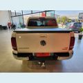 VOLKSWAGEN AMAROK 2.0 HIGHLINE 4X4 CD 16V TURBO INTERCOOLER DIESEL 4P AUT. - BRANCO - 2018 Foto 6 (Miniatura)