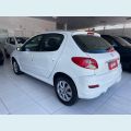 PEUGEOT 207 1.4 ACTIVE 8V FLEX 4P MANUAL - BRANCO - 2014 Foto 6 (Miniatura)