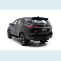 TOYOTA HILUX SW4 2.8 D-4D TURBO DIESEL SRX 4X4 AUT. - PRETO - 2022 Foto 6 (Miniatura)
