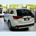 MITSUBISHI OUTLANDER 3.0 GT 4X4 V6 24V 4P AUT. - N/D - 2018 Foto 6 (Miniatura)