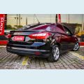 FORD FOCUS HATCH SE 2.0 16V POWERSHIFT - PRETO - 2015 Foto 6 (Miniatura)