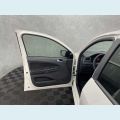 VOLKSWAGEN GOL 1.0 12V FLEX - BRANCO - 2019 Foto 6 (Miniatura)