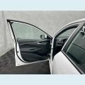 CHEVROLET ONIX PLUS LT 1.0 - BRANCO - 2023 Foto 6 (Miniatura)