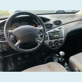 FORD FOCUS SE PLUS 1.6 FLEX MANUAL 4P - PRATA - 2005 Foto 6 (Miniatura)