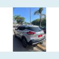 NISSAN KICKS FLEX AUT. 4P - PRATA - 2017 Foto 6 (Miniatura)