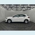 CHEVROLET ONIX 1.0 FLEX MANUAL 4P - BRANCO - 2024 Foto 6 (Miniatura)
