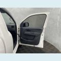VOLKSWAGEN AMAROK S 2.0 TDI 4X4 DIESEL MANUAL 2P - BRANCO - 2019 Foto 6 (Miniatura)
