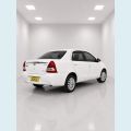 TOYOTA ETIOS SD XLS 1.5 FLEX MANUAL 4P - BRANCO - 2015 Foto 6 (Miniatura)