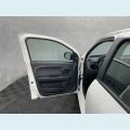 FIAT MOBI LIKE 1.0 FLEX MANUAL 4P - BRANCO - 2022 Foto 6 (Miniatura)