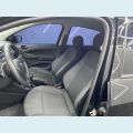VOLKSWAGEN VOYAGE 1.6 FLEX MANUAL 4P - PRETO - 2022 Foto 6 (Miniatura)