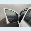 RENAULT LOGAN LIFE 1.0 12V SCE FLEX - BRANCO - 2023 Foto 6 (Miniatura)