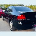 VOLKSWAGEN VOYAGE TRENDLINE 1.0 FLEX 8V MANUAL 4P - PRETO - 2012 Foto 6 (Miniatura)