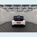 FIAT FIAT MOBI LIKE 1.0 FLEX MANUAL 4P - BRANCO - 2021 Foto 6 (Miniatura)