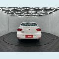 VOLKSWAGEN VOLKSWAGEN VOYAGE 1.0 MPI FLEX MANUAL 4P - BRANCO - 2023 Foto 6 (Miniatura)
