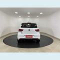 VOLKSWAGEN VOLKSWAGEN FOX COMFORTLINE 1.6 MSI FLEX MANUAL 4P - BRANCO - 2018 Foto 6 (Miniatura)
