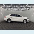 VOLKSWAGEN VOYAGE 1.6 FLEX MANUAL 4P - BRANCO - 2022 Foto 6 (Miniatura)