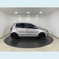VOLKSWAGEN FOX TEC 1.0 FLEX MANUAL 4P - PRATA - 2013 Foto 6 (Miniatura)