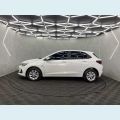 CHEVROLET ONIX LT 1.0 TURBO FLEX MANUAL 4P - BRANCO - 2023 Foto 6 (Miniatura)