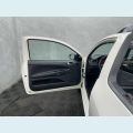 VOLKSWAGEN SAVEIRO ROBUST TOTAL FLEX 16V - BRANCO - 2024 Foto 6 (Miniatura)