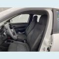 RENAULT KWID ZEN 1.0 12V SCE (FLEX) - BRANCO - 2020 Foto 6 (Miniatura)